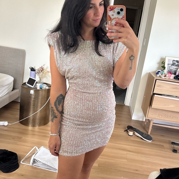 Sequin dress - Picture 3 of 5